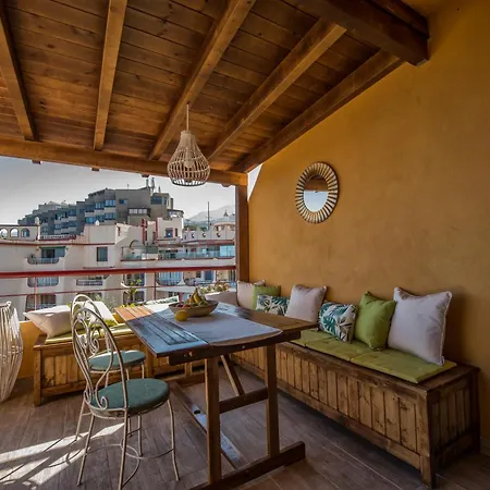 Con Terraza Y Vistas Al Mar Lägenhet