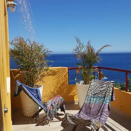 Con Terraza Y Vistas Al Mar *