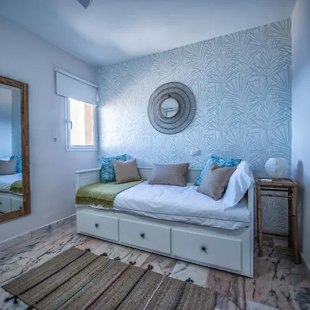 Con Terraza Y Vistas Al Mar Tabaiba