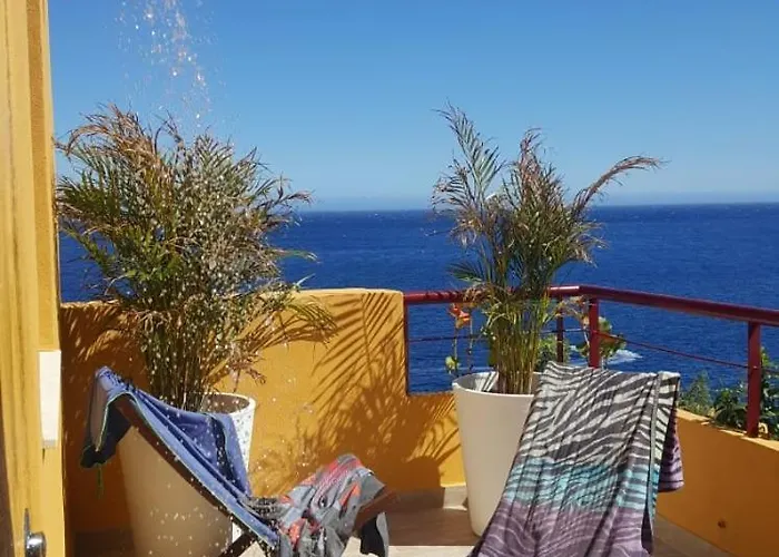 Con Terraza Y Vistas Al Mar *